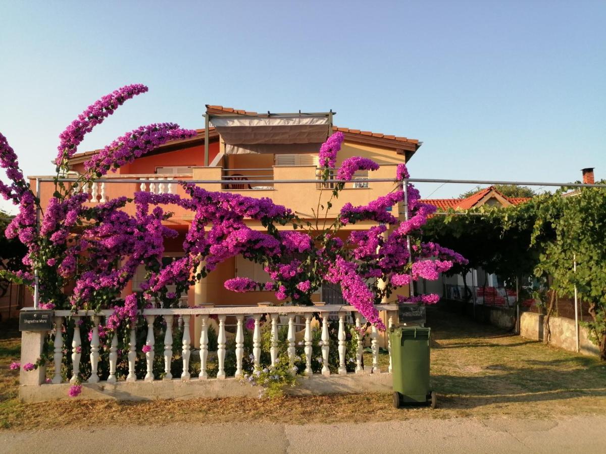 Marina Apartment Biograd Na Moru Exterior photo