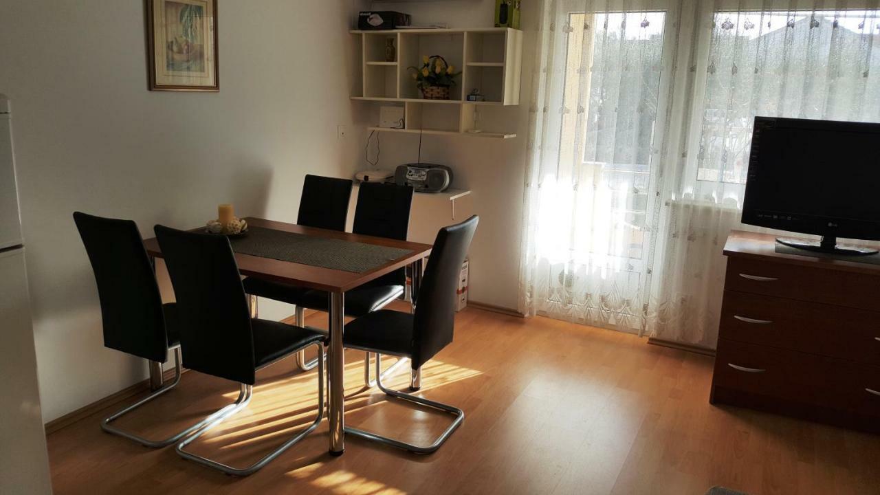 Marina Apartment Biograd Na Moru Exterior photo
