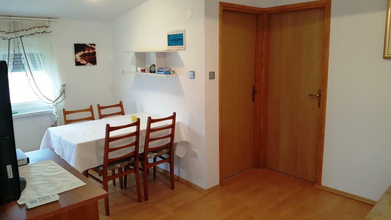 Marina Apartment Biograd Na Moru Exterior photo